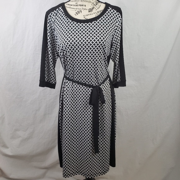 THE MICHELLE SHIFT DRESS main image 1